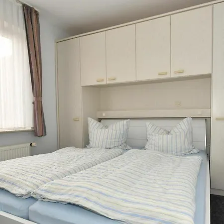 Ferienwohnung-eilts-whg-10 * بوركم